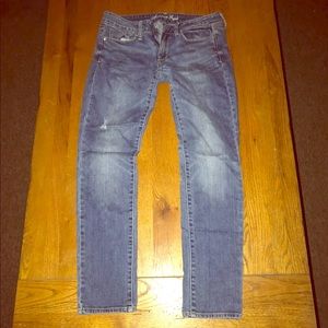 American Eagle jeans size 6
